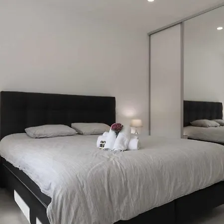 Villa New Memories & Privat Pool & Gardens & Privacy & Beach & Albufeira Villa *